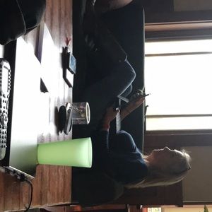 Meet your Posher, Bill